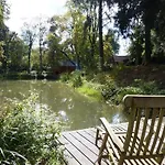Schneeweischen, Coach House By The Pond Holiday home Hundsdorf